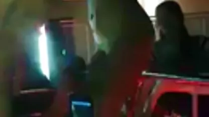 Französische Amateur Teen deutschsprachige gratis pornos werden im Doggystyle gefickt