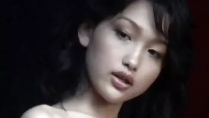 Obszönes asiatisches Küken nimmt zwei deutscher sex kostenlos Schwänze auf