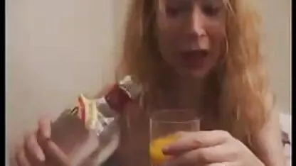 La blonde a gros seins en partouze sauvage! Französischer kostenlose sexfilme swingerclub Amateur