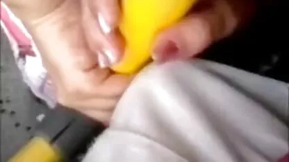 Charmante kostenlose deutsche sexvideos ohne anmeldung Teen Freundin beim Masturbieren hart auf dem Bett erwischt