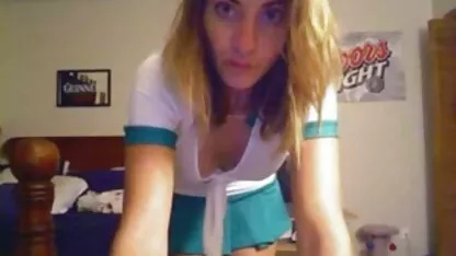 Schlampen spielen mit Double Dido am helllichten Tag kostenfreie deutschsprachige sexfilme mit