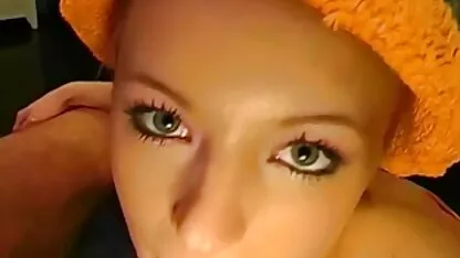 Webcam kostenlose deutsche hausfrauen pornos Brünette. Schöne Haut