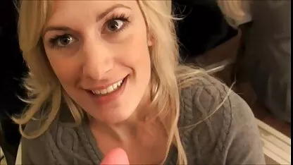 Dünnes schwarzes Mädchen free deutsche porn video wird im Hotel gefickt