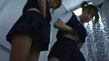 Kann ich dir bitte einen schönen gratis deutsche fickfilme POV Handjob geben?